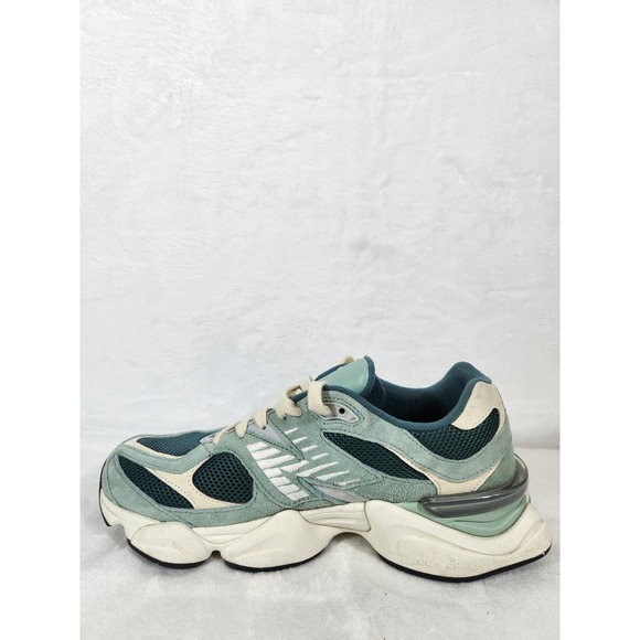 New Balance 9060 New Spruce Salt Marsh Green M 9.5 / W 11 U9060FG Sneakers - Picture 3 of 12
